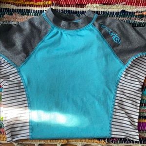 Rip curl surfing rash guard